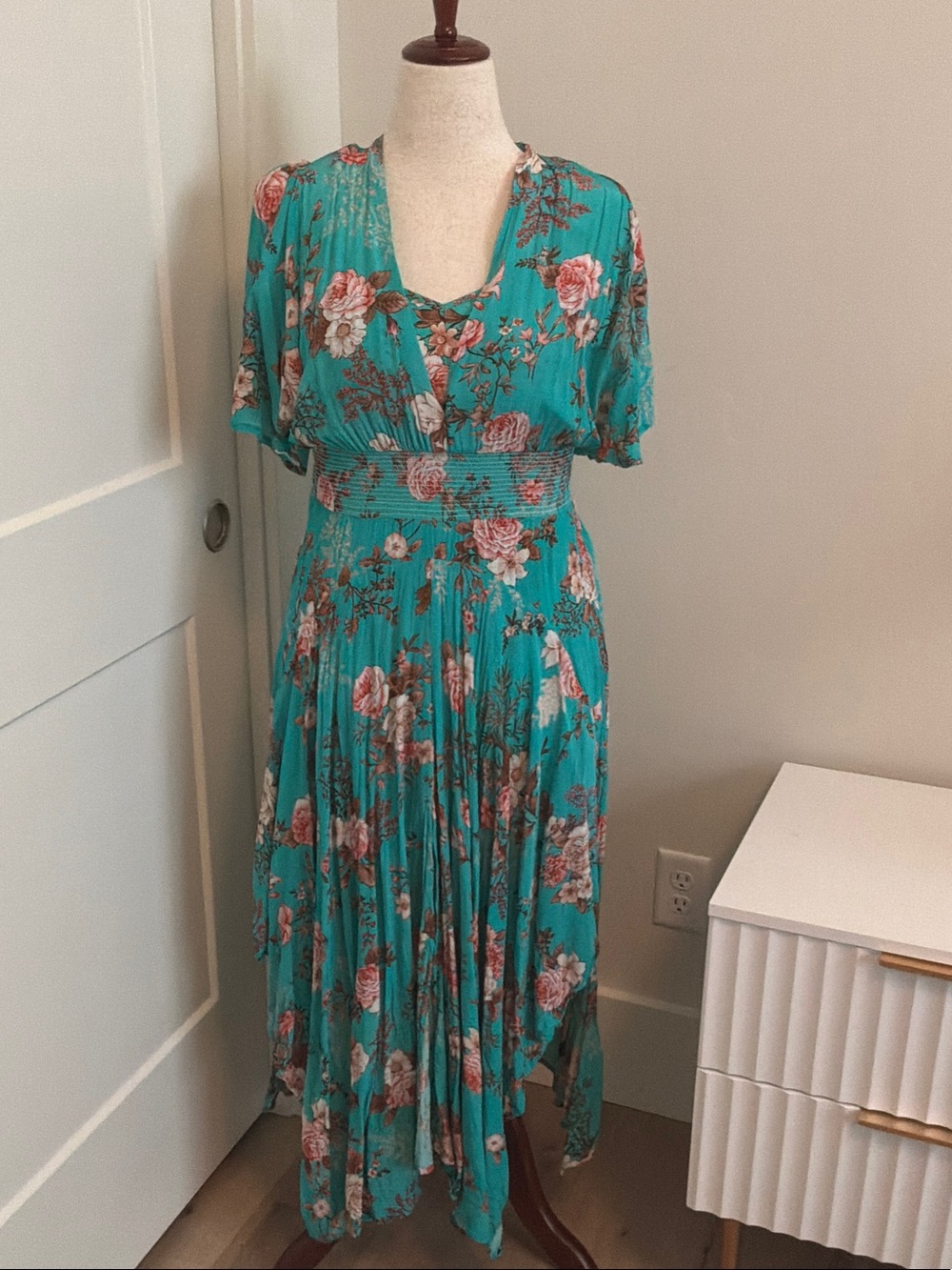 Tolani Teal Floral Maxi Dress with V-Neck